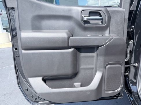 New 2026 Chevrolet Silverado 1500 Custom image 25