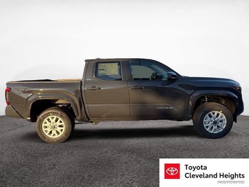 New 2026 Toyota Tacoma SR5 AWD/4WD image 4