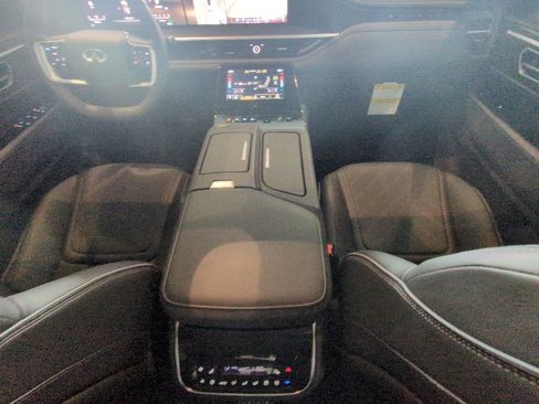 New 2026 INFINITI QX80 Luxe RWD image 31