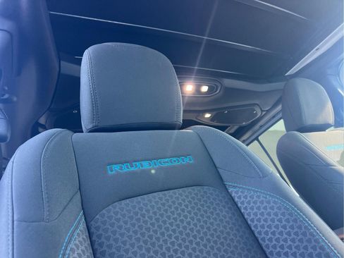 Certified 2025 Jeep Wrangler Unlimited Rubicon 4xe w/ Safety Group image 17