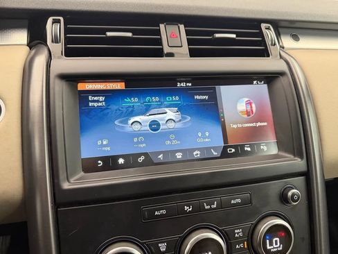 Used 2020 Land Rover Discovery Landmark AWD/4WD image 26