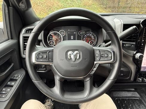 New 2026 RAM 5500 Tradesman AWD/4WD image 20
