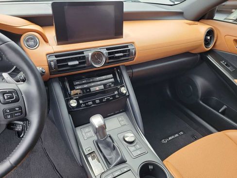 Used 2024 Lexus IS 300 w/ Premium Package image 23