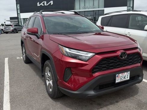 Used 2023 Toyota RAV4 XLE AWD/4WD image 3