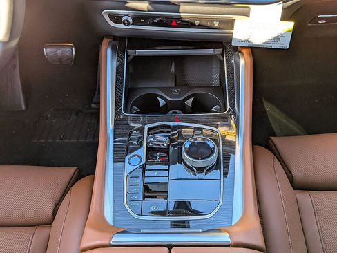 New 2026 BMW X6 xDrive40i image 31