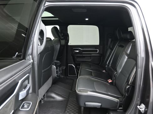 Used 2020 RAM 3500 Laramie w/ Night Edition image 11