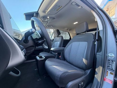 Used 2024 Hyundai Ioniq 5 SEL image 12
