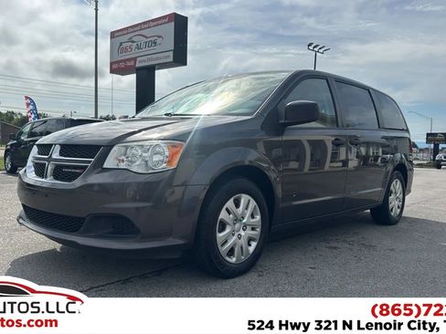 Used 2019 Dodge Grand Caravan SE w/ UConnect Hands-Free Group FWD image 1