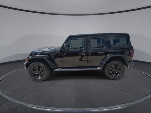 Used 2021 Jeep Wrangler Unlimited Sahara AWD/4WD image 5