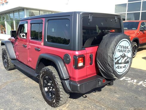 Used 2024 Jeep Wrangler Unlimited Sport AWD/4WD image 8