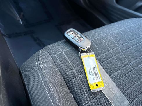 Used 2024 Honda HR-V LX image 23