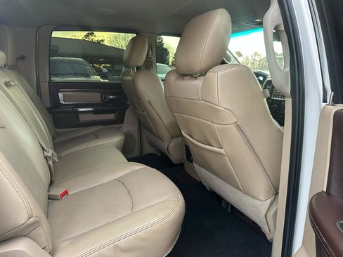 Used 2014 RAM 2500 Laramie w/ Convenience Group image 14