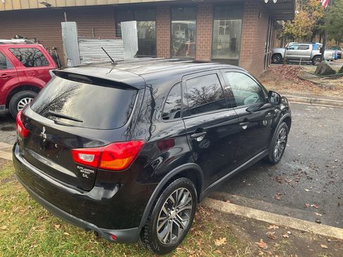 Used 2016 Mitsubishi Outlander Sport SE image 7