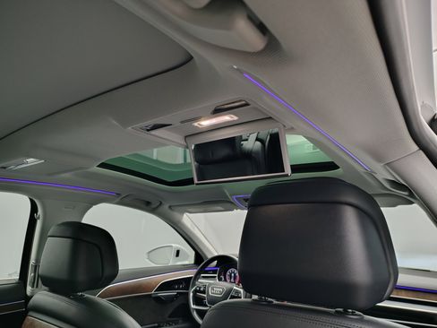 Used 2021 Audi A8 L 3.0T w/ Executive Plus Package image 39