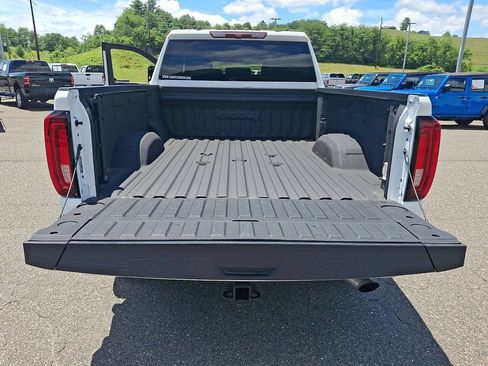 Used 2022 GMC Sierra 2500 AT4 w/ Gooseneck/5TH Wheel Package AWD/4WD image 29