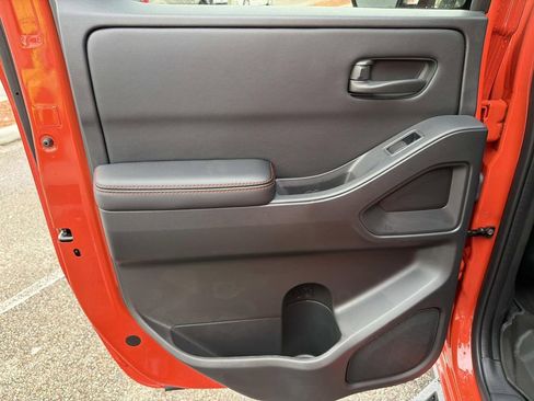 New 2026 Nissan Frontier PRO-4X w/ Pro-4x Convenience Package AWD/4WD image 13