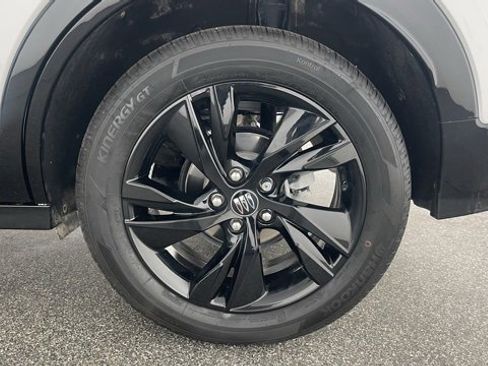 Used 2024 Buick Encore GX Sport Touring image 48