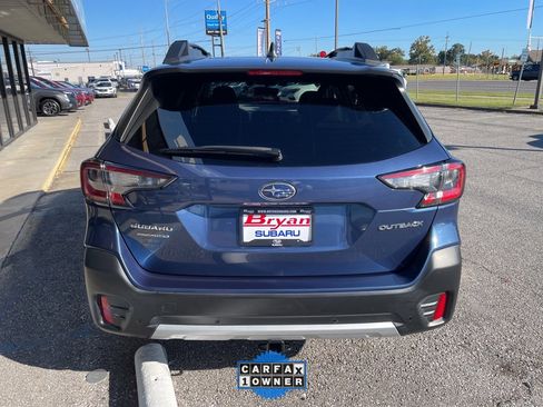 Used 2021 Subaru Outback Limited image 9