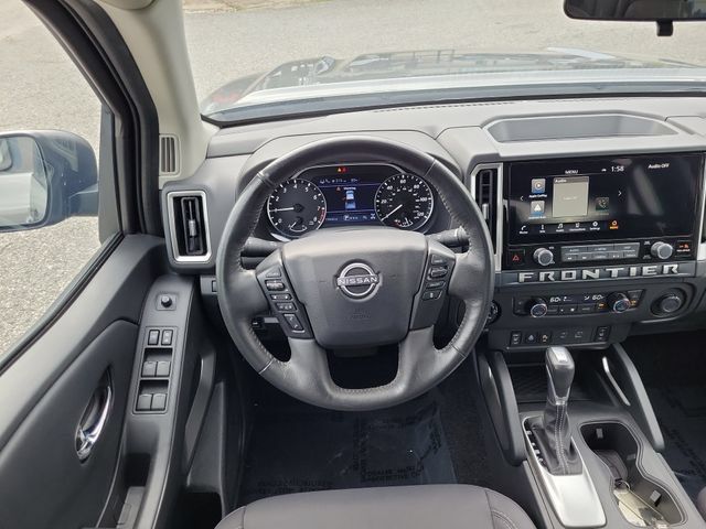 Used 2025 Nissan Frontier SV w/ SV Convenience Package AWD/4WD image 9