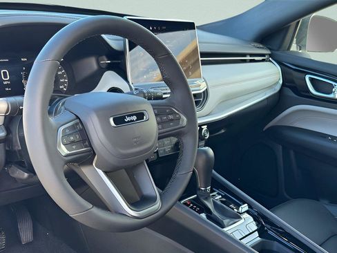 New 2026 Jeep Compass Limited AWD/4WD image 19