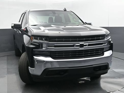 Used 2021 Chevrolet Silverado 1500 LT AWD/4WD image 33