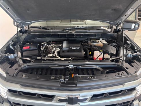 Used 2024 Chevrolet Silverado 1500 RST AWD/4WD image 12