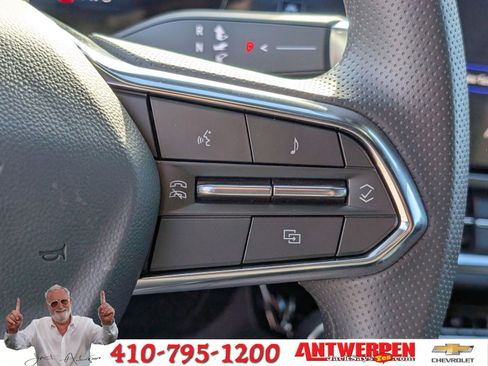 New 2026 Chevrolet Equinox EV LT image 18