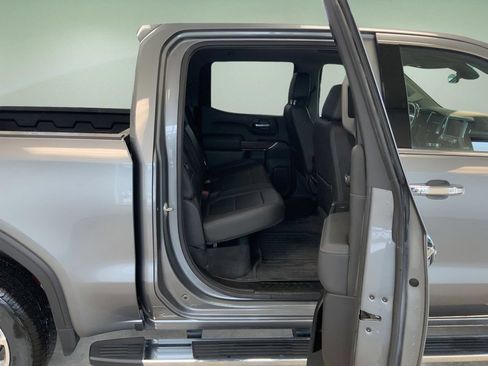 Used 2022 GMC Sierra 1500 SLT w/ SLT Premium Plus Package AWD/4WD image 25