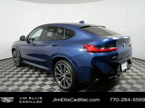 Used 2023 BMW X4 xDrive30i w/ M Sport Package image 3
