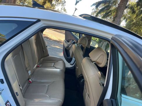Used 2013 Hyundai Azera w/ Technology Pkg FWD image 11
