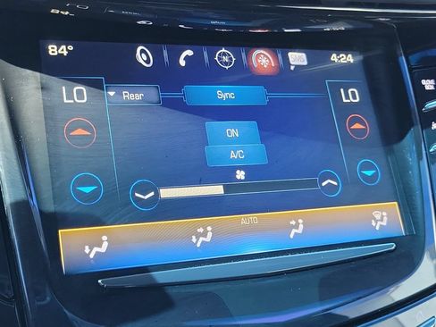 Used 2019 Cadillac Escalade ESV Platinum RWD image 34