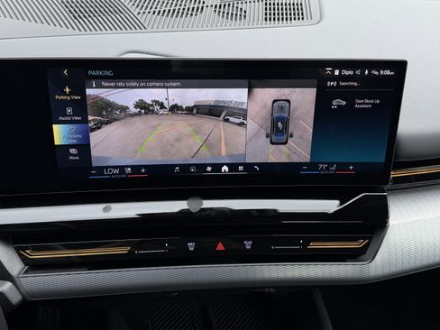 Used 2026 BMW 530i xDrive image 28