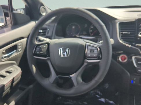 New 2026 Honda Ridgeline Black Edition image 16