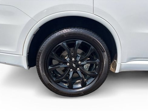 Used 2019 Dodge Durango R/T w/ Blacktop Package AWD/4WD image 10