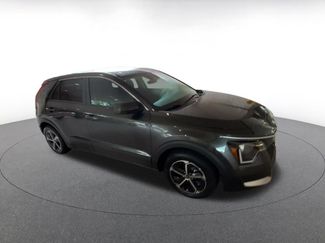 Used 2026 Kia Niro LX FWD video 2