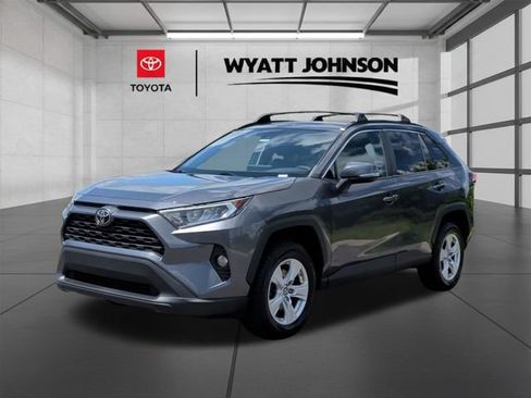 Used 2019 Toyota RAV4 XLE w/ Convenience Package AWD/4WD image 6