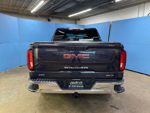 Used 2022 GMC Sierra 1500 SLT w/ SLT Convenience Package image 10