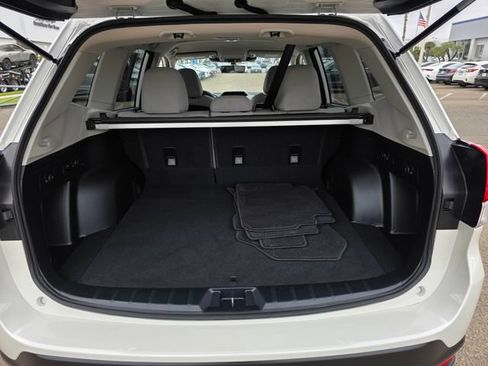 Certified 2024 Subaru Forester AWD/4WD image 10