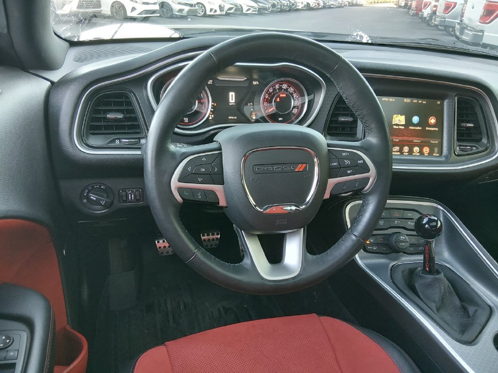 Used 2016 Dodge Challenger R/T Scat Pack w/ Leather Interior Group RWD image 11