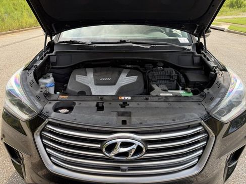 Used 2018 Hyundai Santa Fe Limited image 27