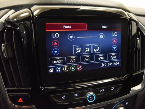 Used 2023 Chevrolet Traverse Premier w/ Redline Edition image 25