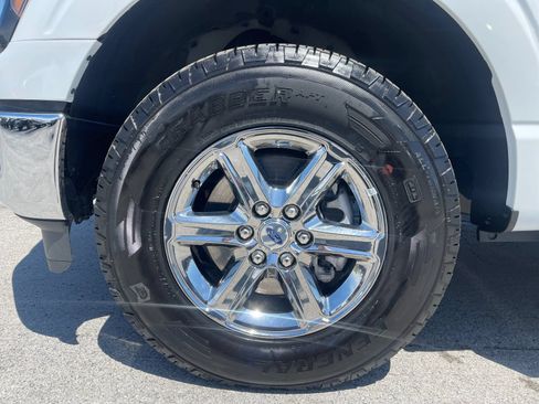 Used 2025 Ford F150 XLT w/ Equipment Group 301A Standard AWD/4WD image 29