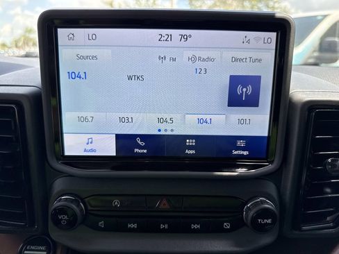 Used 2022 Ford Bronco Sport Outer Banks w/ Tech Package AWD/4WD image 29