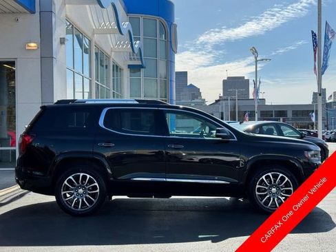 Used 2021 GMC Acadia Denali w/ Denali Ultimate Package image 2
