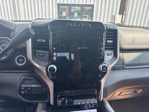 Used 2023 RAM 2500 Laramie AWD/4WD image 13