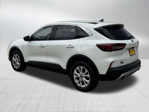 Certified 2023 Ford Escape Active AWD/4WD image 4