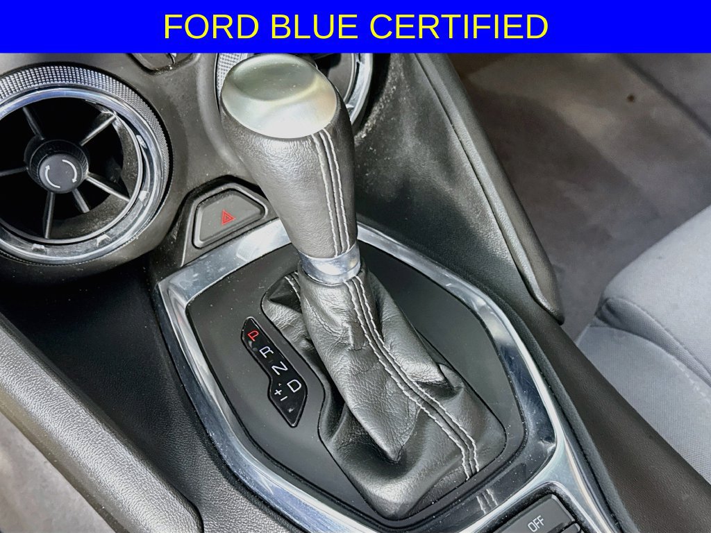 Used 2020 Chevrolet Camaro LT w/ RS Package RWD image 18