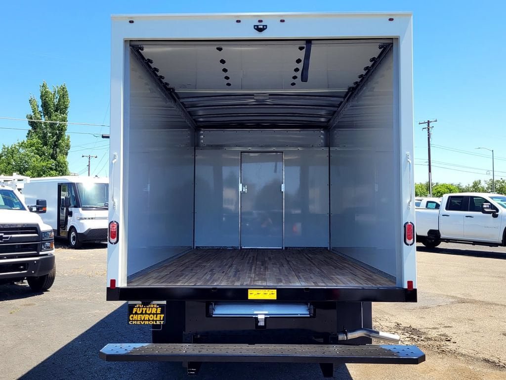 New 2026 Chevrolet Express 3500 w/ Power Convenience Package RWD image 6