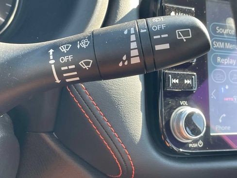 Used 2023 Nissan Kicks SR w/ SR Premium Package FWD image 26