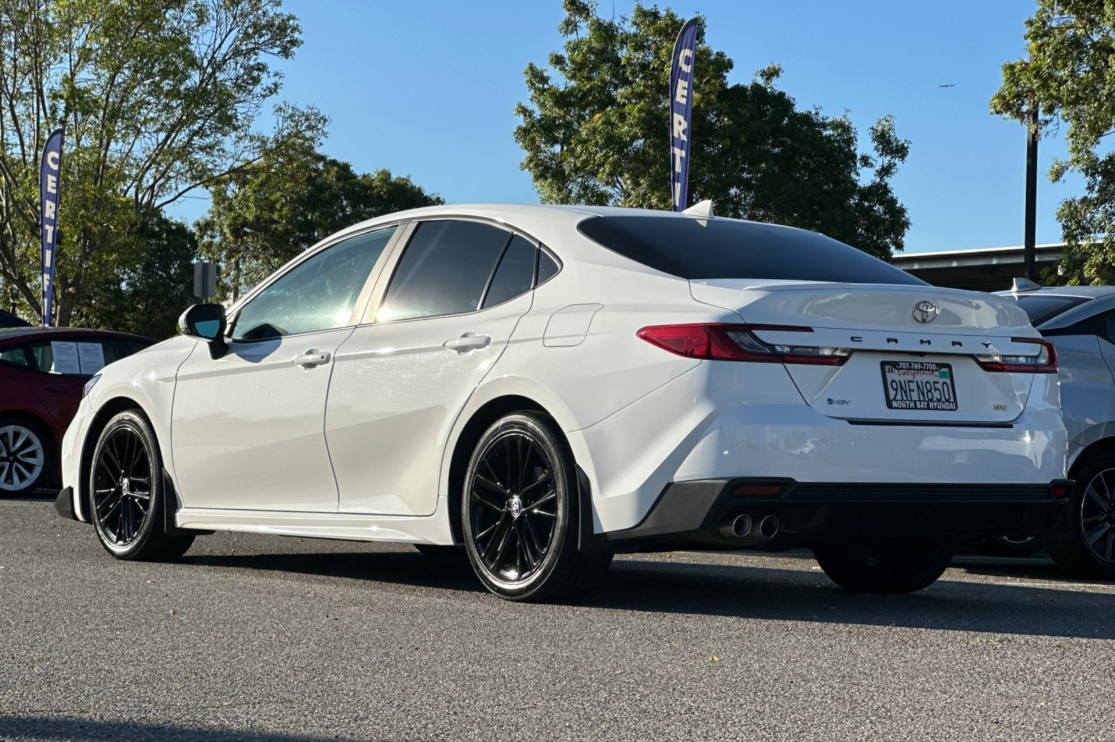 Used 2025 Toyota Camry SE w/ Multimedia Upgrade Package FWD image 6